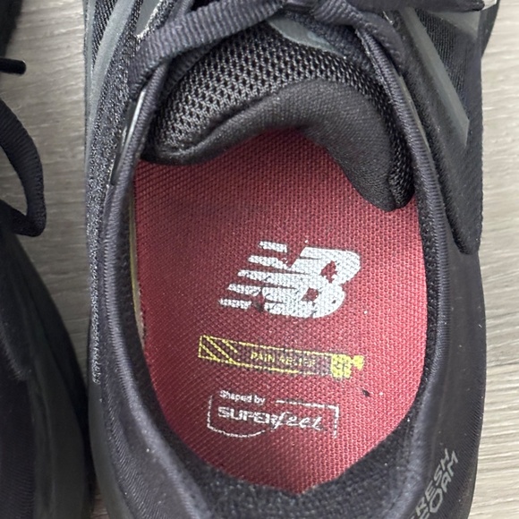 NEW BALANCE Fresh Foam 860v11 Solid BLACK Running Athletic Shoes Womens 8.5 - Picture 10 of 12